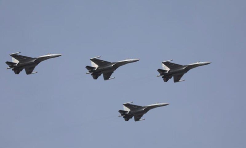 중국군 Su-35 전투기 합동전투정찰임무 배치 [신화=연합뉴스 사진자료]