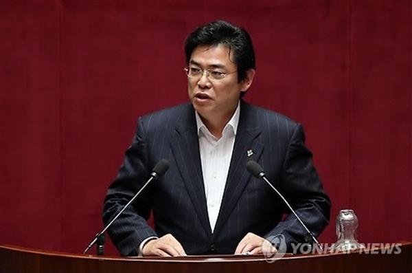 초선 국회의원을 지낸 자유한국당 홍지만 홍보본부장.(사진=연합뉴스)
