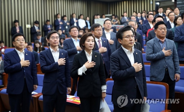 자유한국당 황교안 대표와 나경원 원내대표