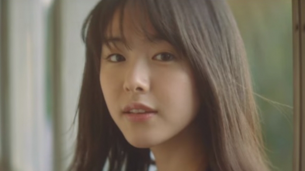 일본 배우 카라타 에리카. (사진='기억의 빈자리' 뮤직비디오 화면 캡처)