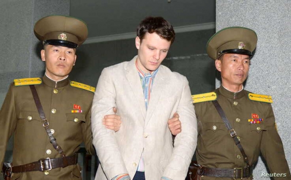 2016년 3월 북한군에 끌려 북한 법정에 나선 오토 웜비어의 모습(VOA)