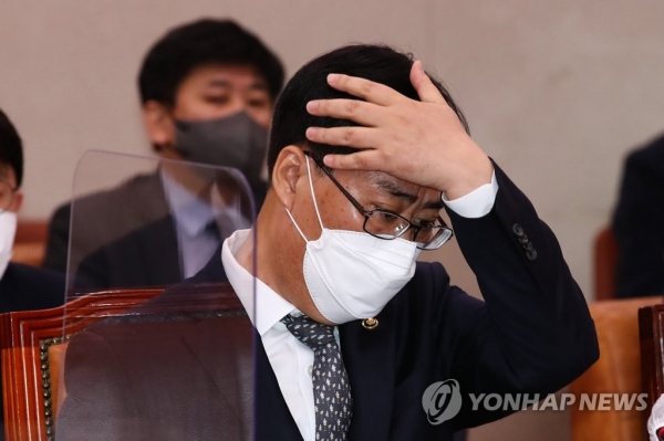 13일 입장문을 통해 자진 사퇴를 밝힌 박준영 해양수산부 장관 후보자. (사진=연합뉴스)