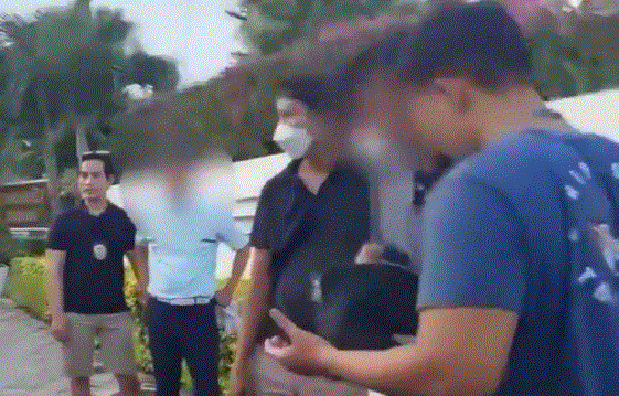 김성태 쌍방울그룹 전 회장의 체포 당시 모습 (태국 경찰 제공)