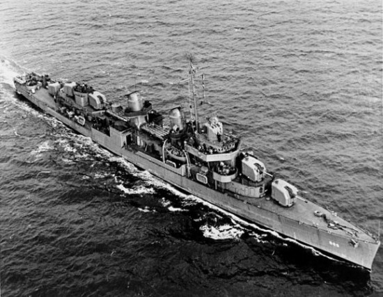 필자가 근무했던 구축함 충무함(DD-911)은 간첩선을 6척이나 격침시킨 역전의 전투함정이었다.