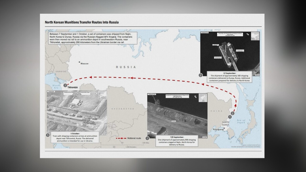 존 커비 미국 백악관 국가안보회의(NSC) 전략소통조정관은 13일(현지시간) 북한이 러시아에 컨테이너 1천개 이상 분량의 군사장비와 탄약을 인도했다고 밝혔다. NSC는 러시아 선박이 북한에서 컨테이너를 싣고 운송하는 모습을 담은 위성사진을 공개했다. 2023.10.13 (사진=연합뉴스TV)