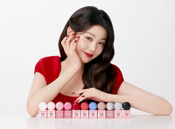 [잡담] 장원영 이중턱지방흡입? 아님 볼살 지흡? | 인스티즈