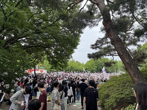 올림픽공원 집회 구호, "재선거"에서 갑자기 "부정선거·재선거"로...왜...